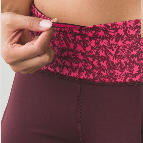 Lululemon Speed Tight IV Brushed Bordeaux Drama Mountain Peaks Bon Bon - Picture 4 of 16